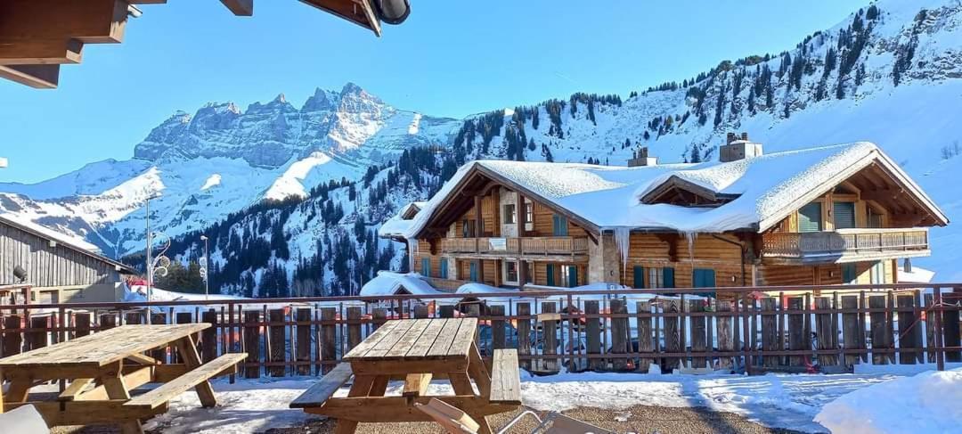 Freeride Hostel Les Crosets Exterior photo